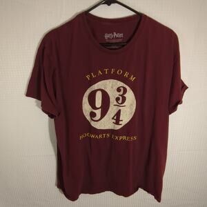 Harry Potter XL Maroon T Shirt Platform 9 3/4 Hogwarts Express Wizarding World